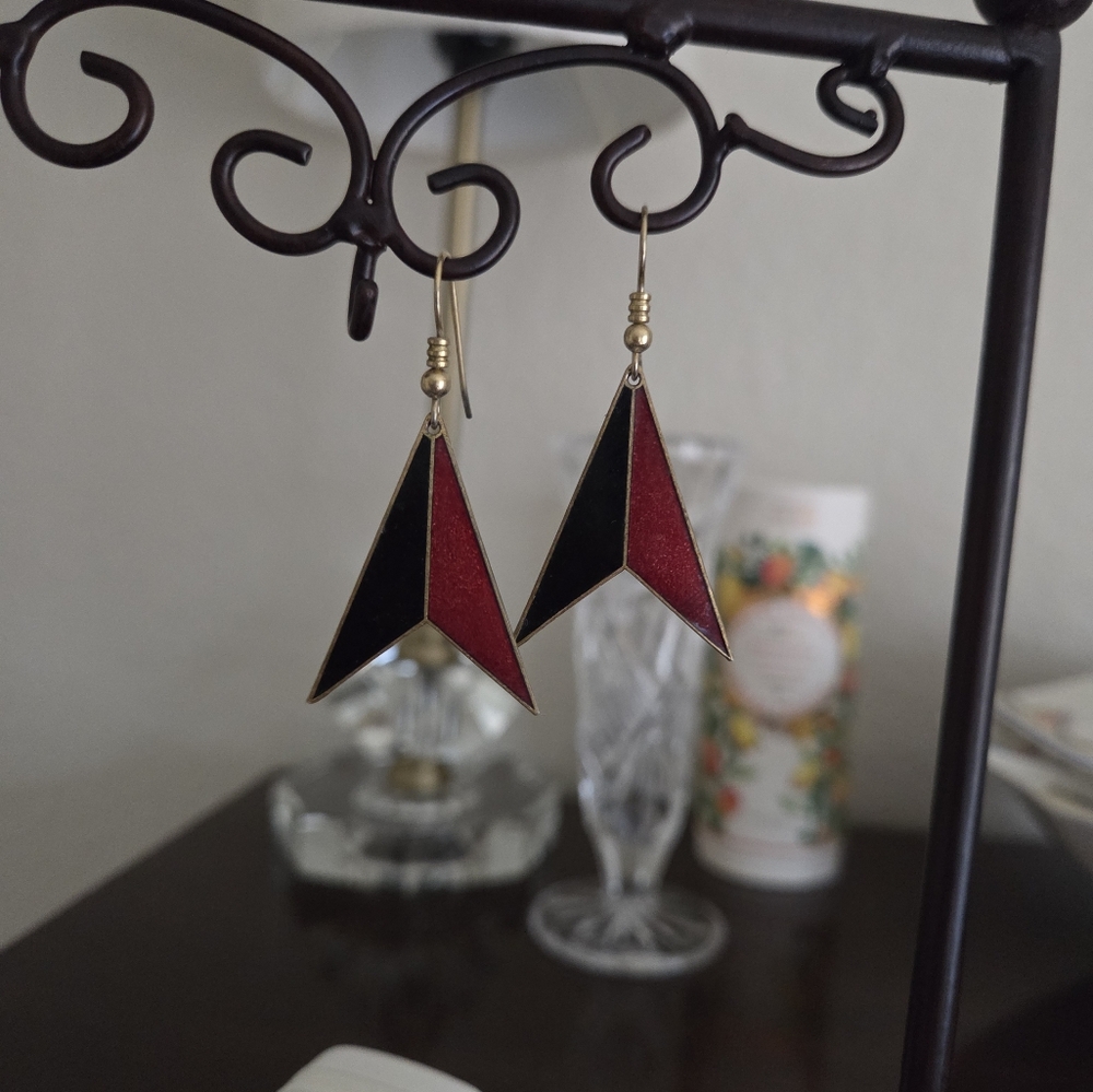 Contemporary Red/Black Enamel  Earrings Gold Metal